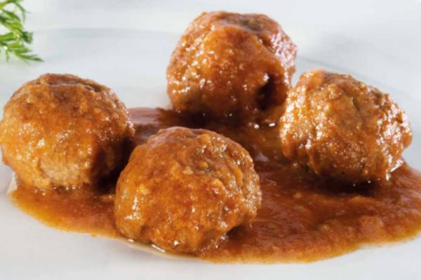 COCINADOS-rivadulla-industriales-hosteleria-albondigas